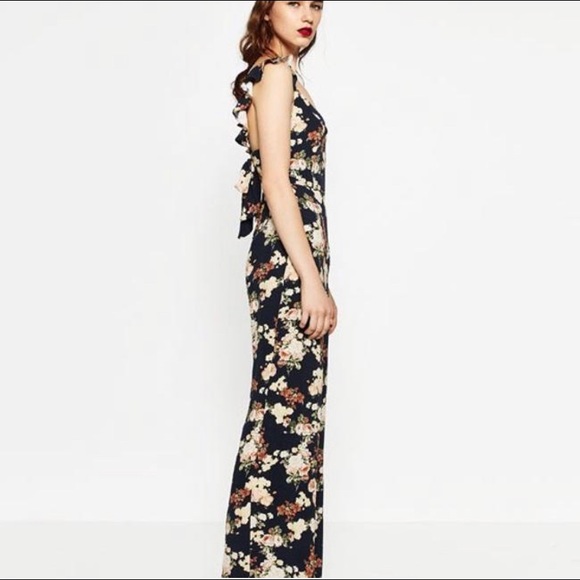 Zara Navy Blue Floral Flutter Sleeve Jumpsuit - Picture 6 of 11